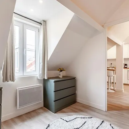 A41#republique # Marais # 1bedroom # Paris03 # Ac