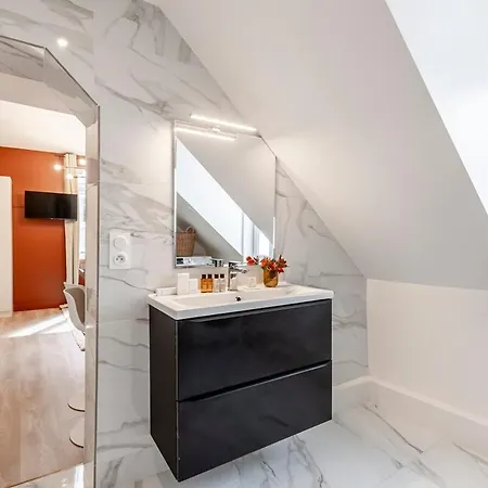 A41#republique # Marais # 1bedroom # Paris03 # Ac