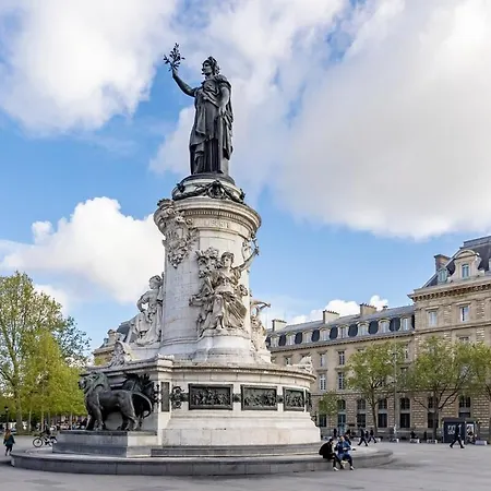 Апартаменты A41#republique # Marais # 1bedroom # Paris03 # Ac